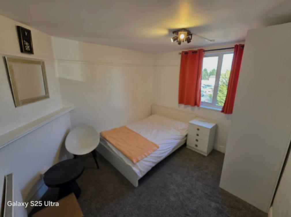 Field End Road, Pinner, London, ha5 1QL