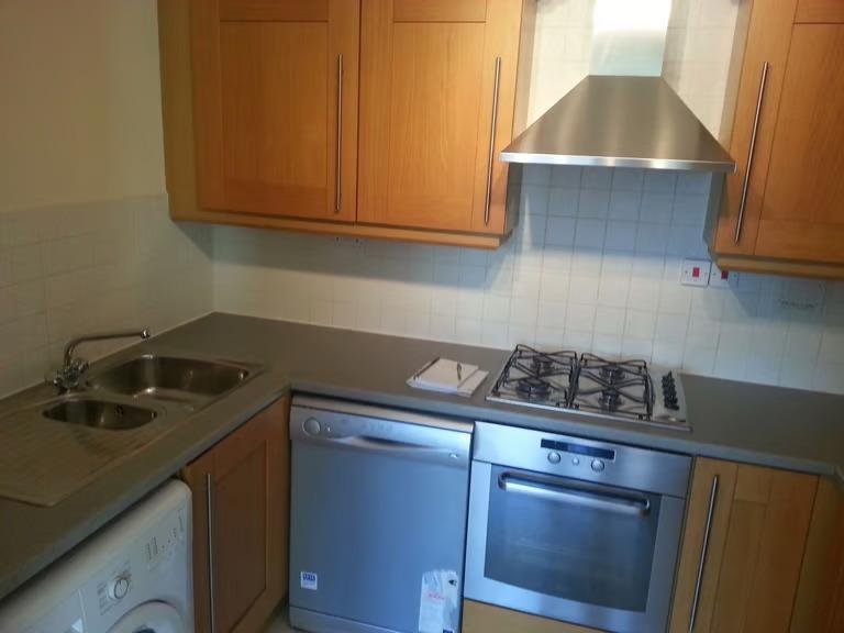 South, East, London, SE28 0LW