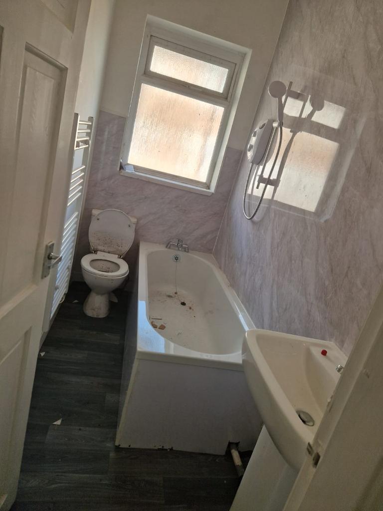 Windsor road, Manchester, M9 5 PJ