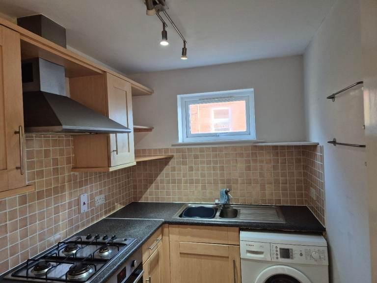 Fitzmaurice Road, Christchurch, Dorset, BH23 2DY