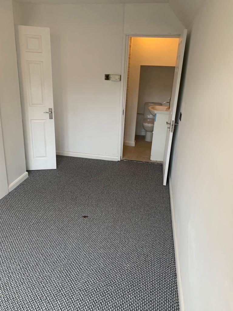 Fairfax, Bracknell, Berkshire, RG42 1UG