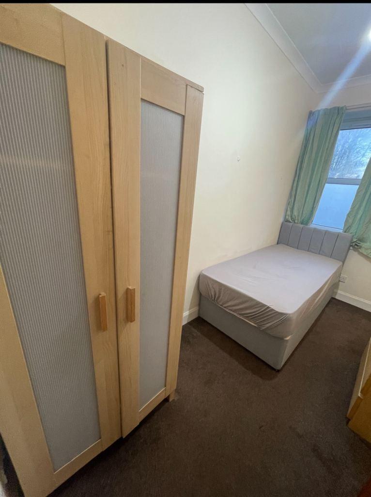 napiershal, Kelvinbridge, Glasgow, G20 6HT