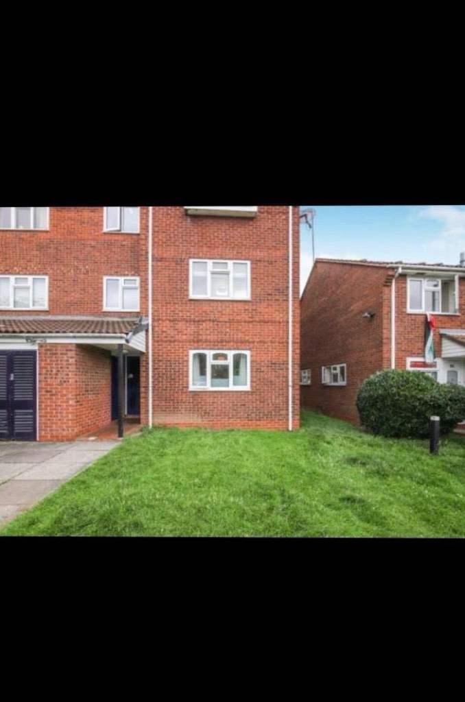 Minster Drive, Small Heath, West Midlands, B10 0LD