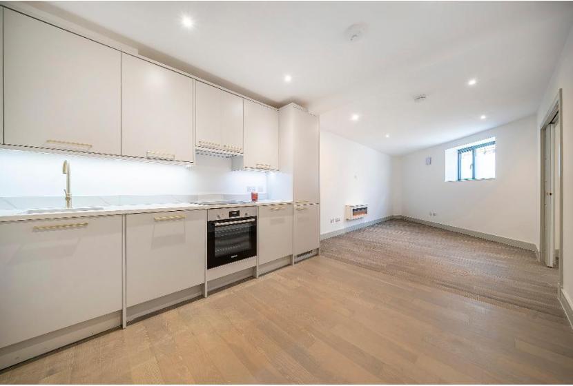 Norbury Crescent, London, SW16 4JU